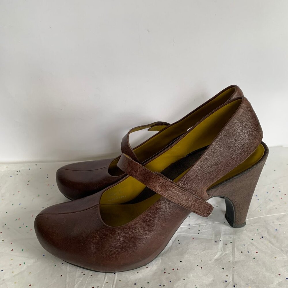 Tsubo Acrea Size 10  Brown Leather Slingback Mary Jane Pumps Comfort - 9.5 39.5 - Picture 4 of 13
